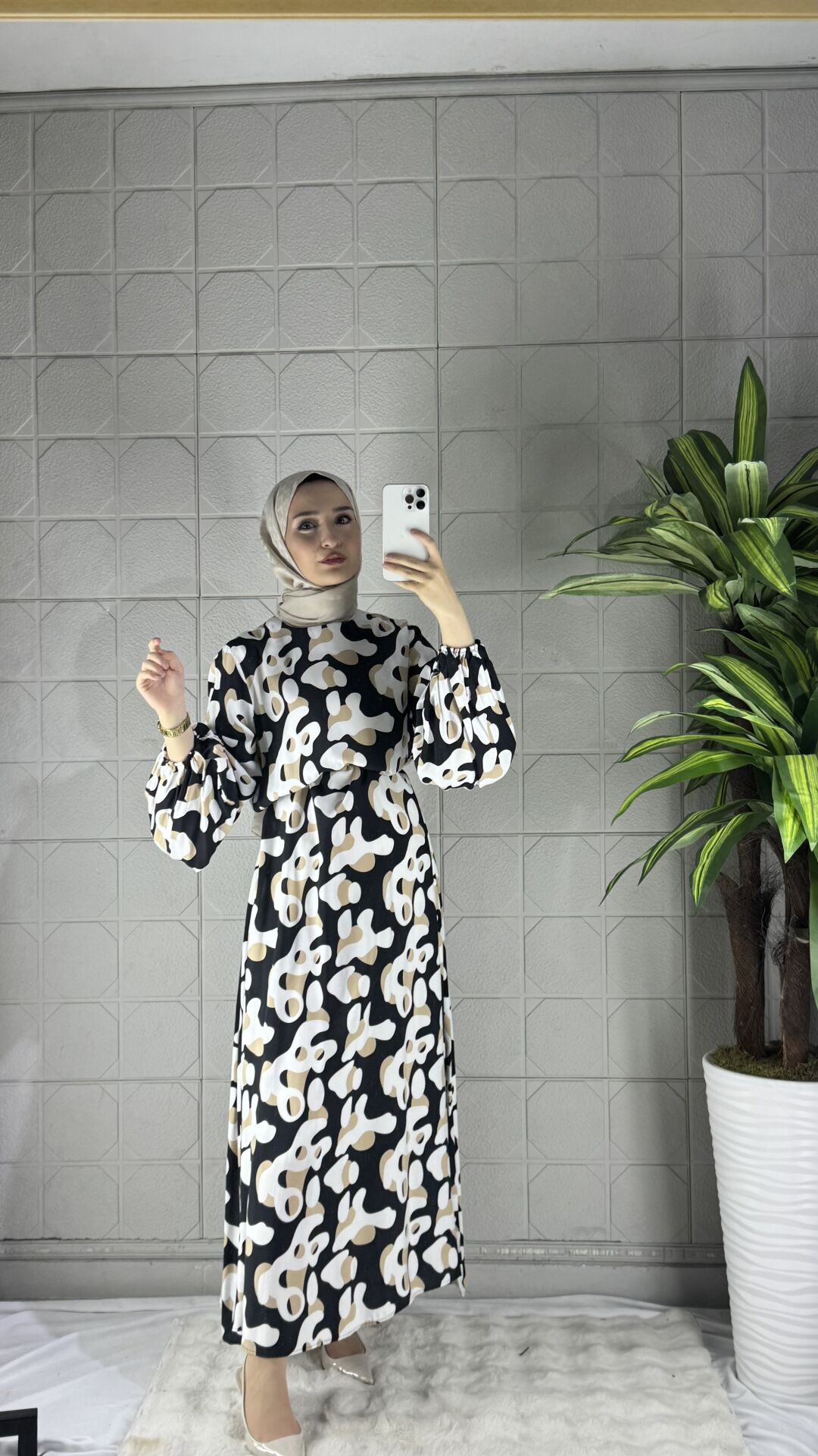 VİSKON Model Elbise - Siyah Beyaz