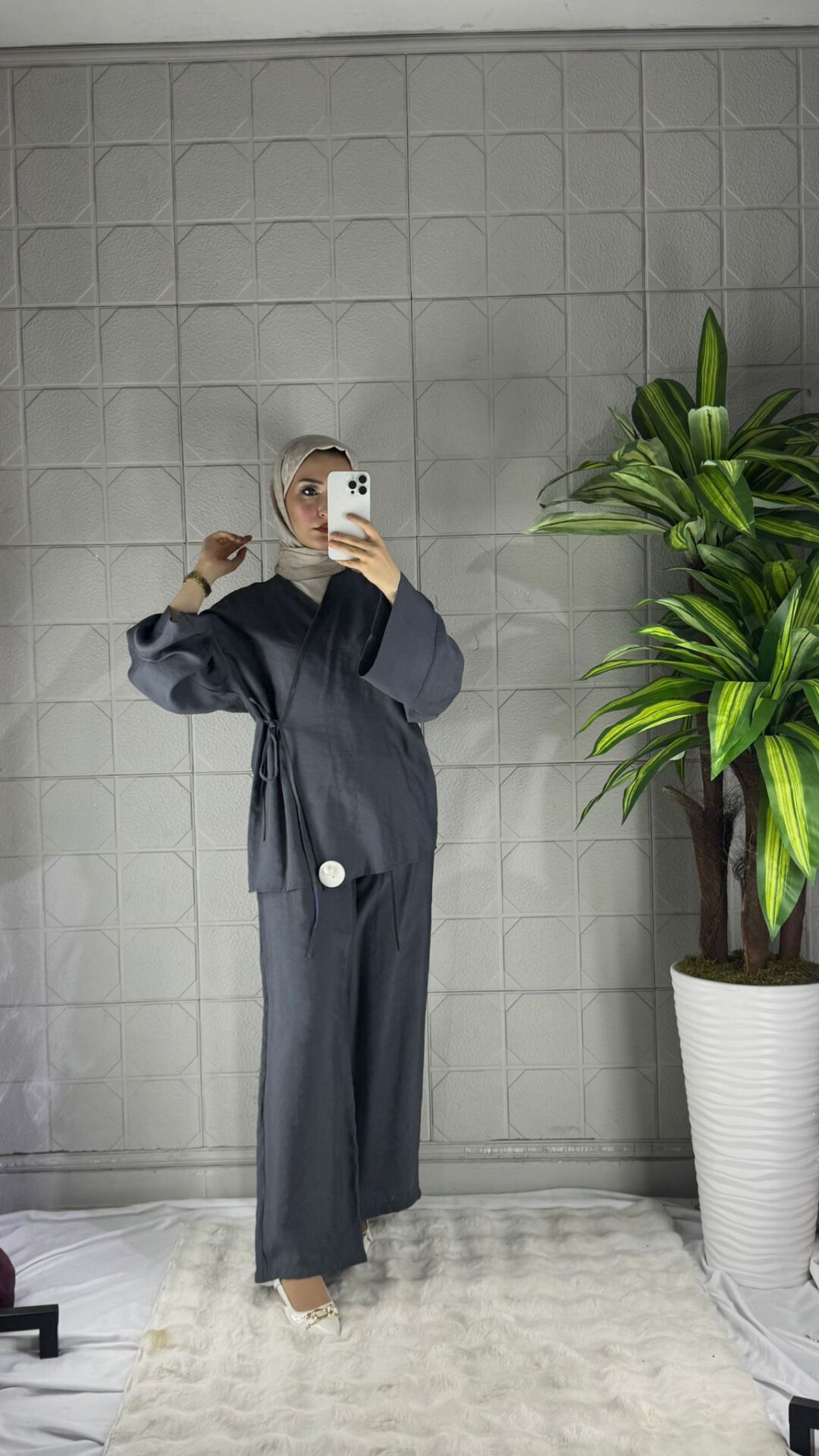 Bağlamalı Model Pantolonlu Takım - Gri