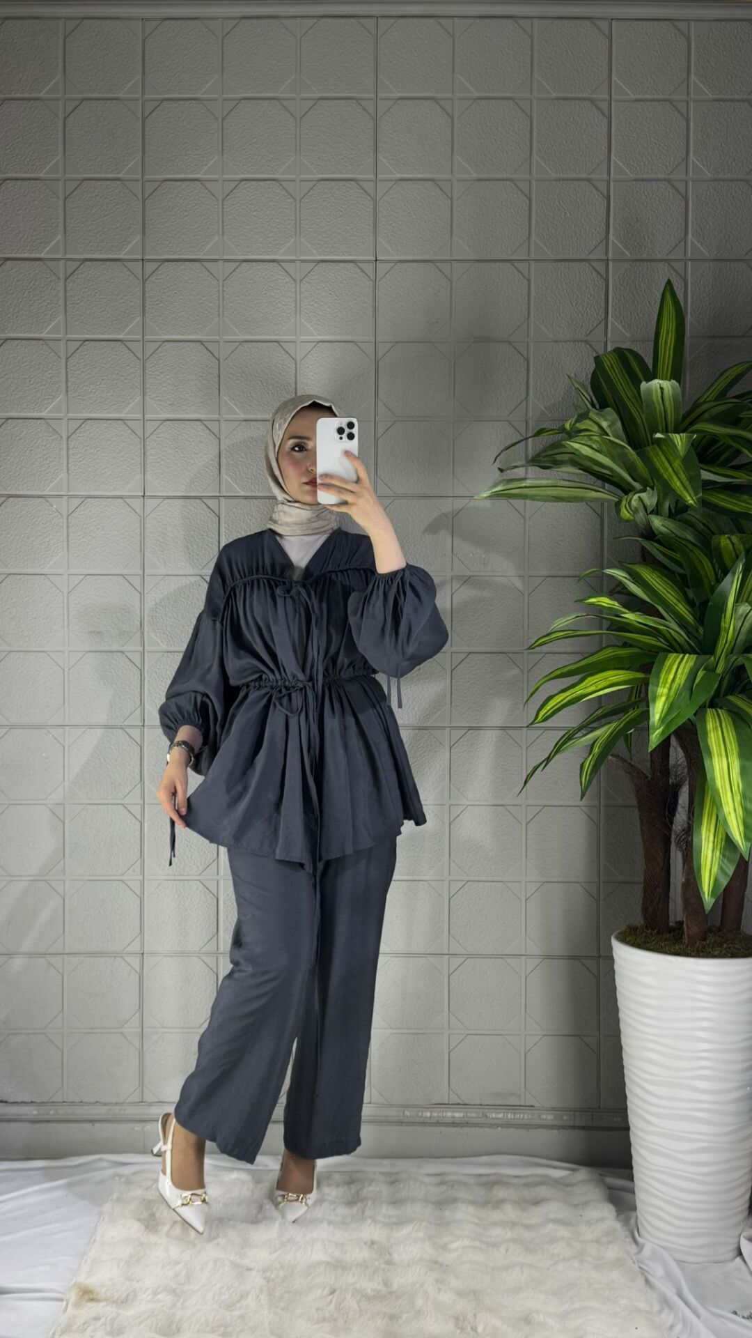 Büzgülü Model Pantolonlu Takım - Gri