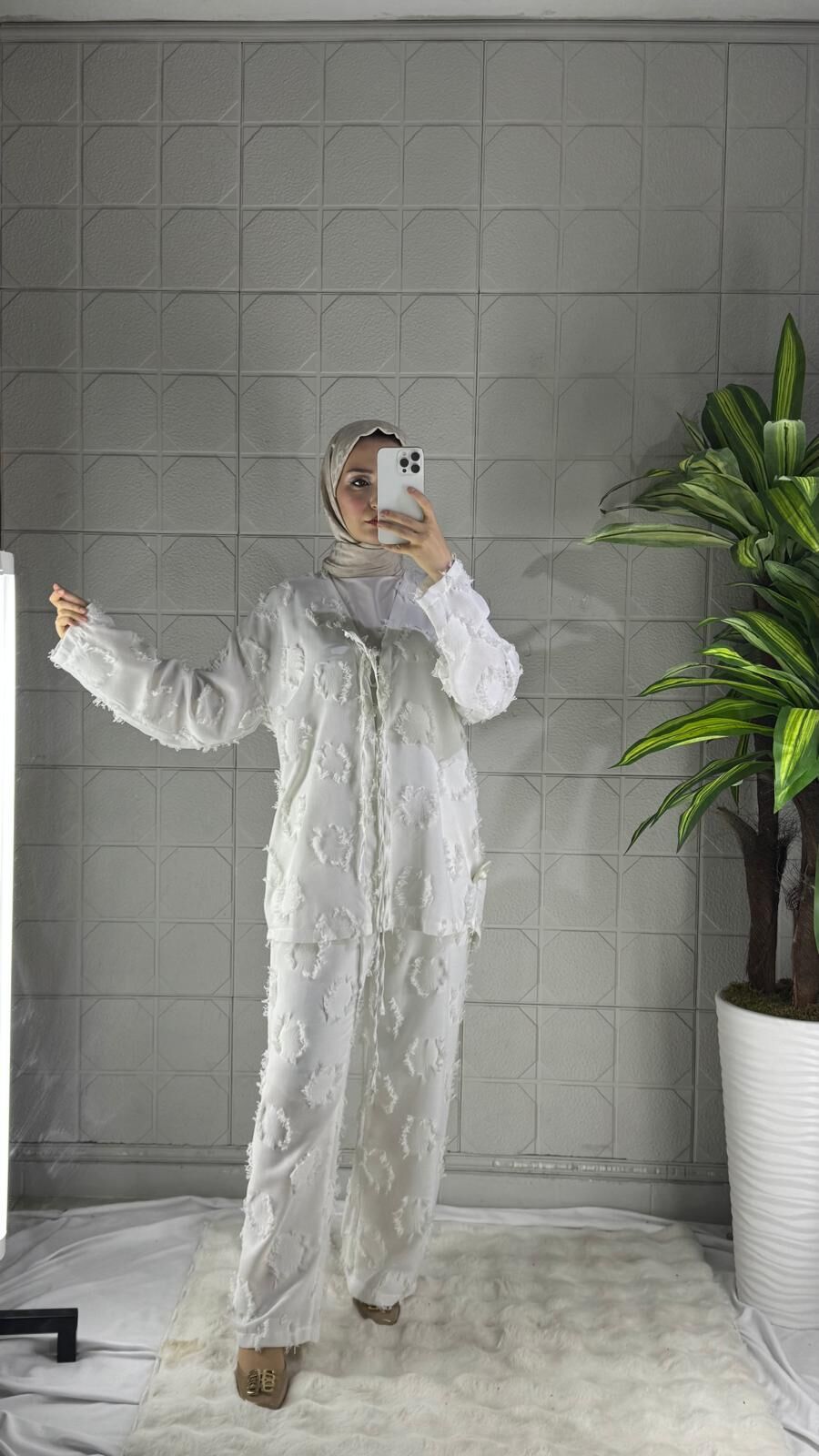Saçaklı Model Pantolonlu Takım - Beyaz