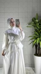 Üçgen Yaka Model İkili Takım - Beyaz